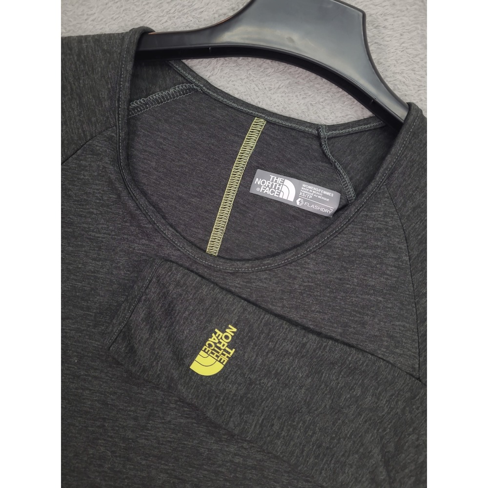 The North‎ Face Womens XS FlashDry Charcoal Grey Long Sleeve Thumbhole
